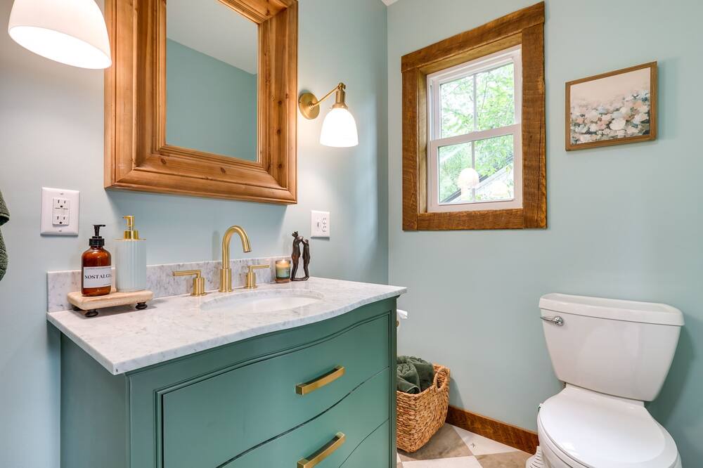 Photo of Bathroom in Brimfield