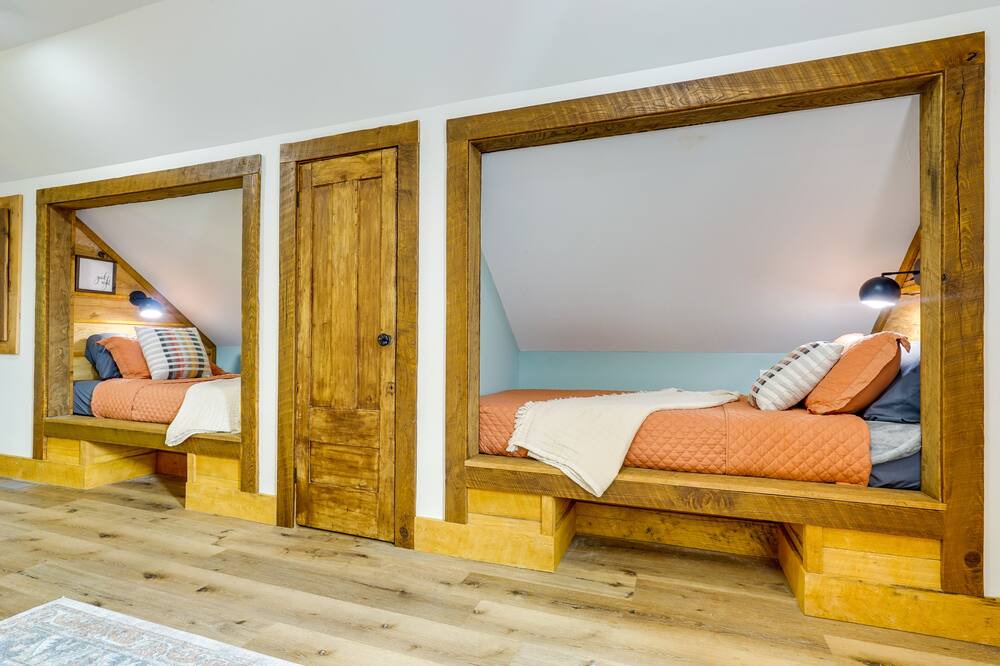 Photo of Bedroom in Brimfield