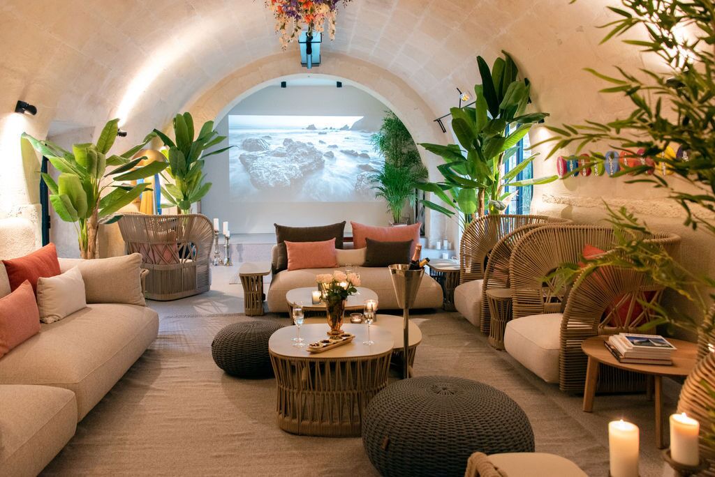 Photo of Others in Paradou