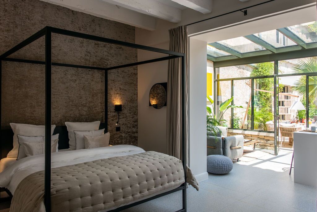 Photo of Others in Paradou