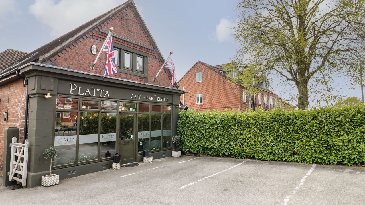 Photo of Outdoor in Smalley