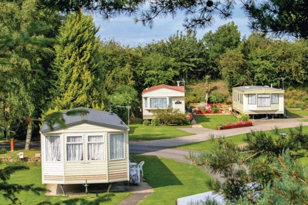 Photo of Others in Slingsby