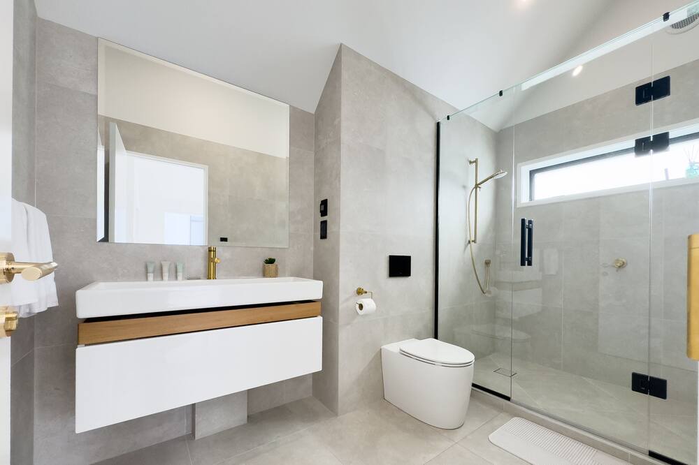Photo of Bathroom in Northcote