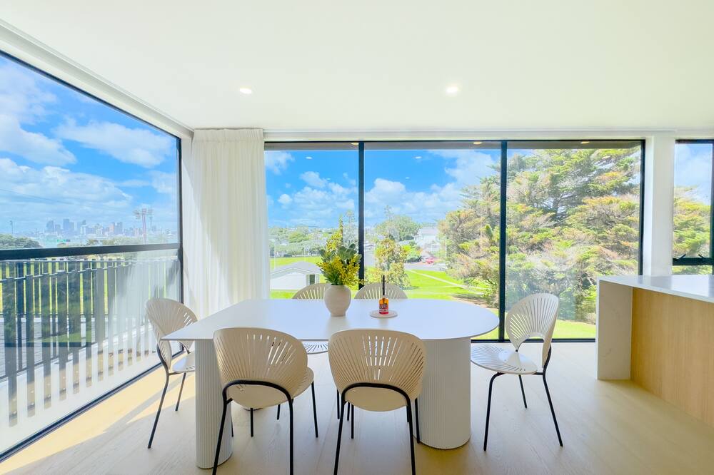 Photo of Others in Northcote