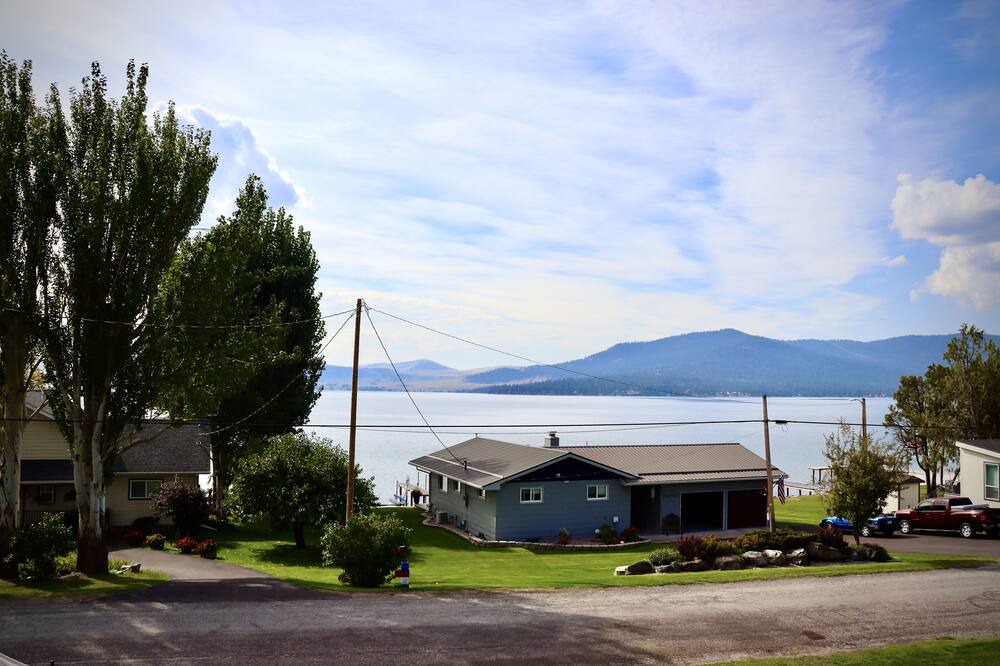 Photo of Outdoor in Elmo