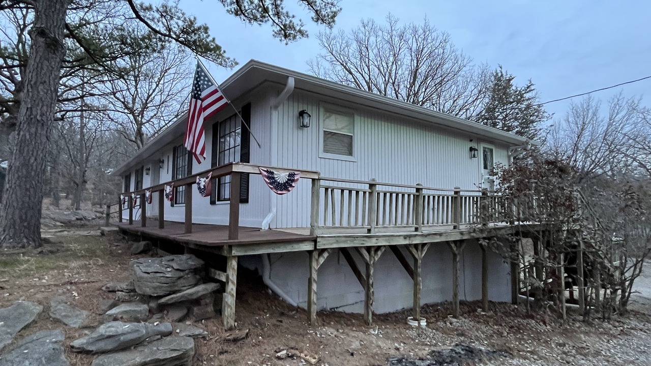 Photo of Outdoor in Cookson