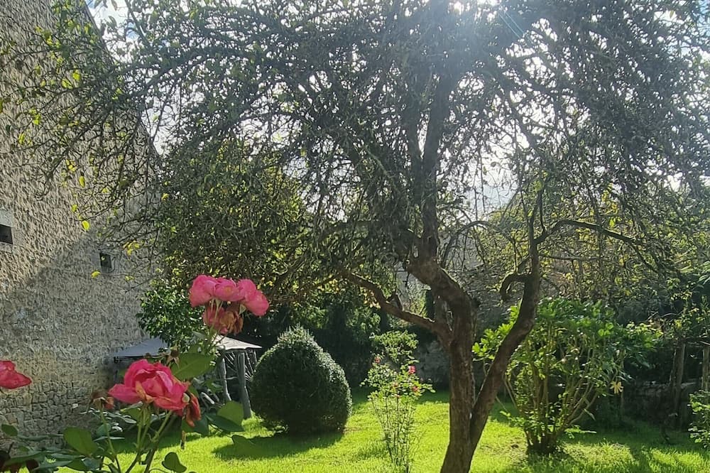 Photo of Outdoor in Piegut-Pluviers