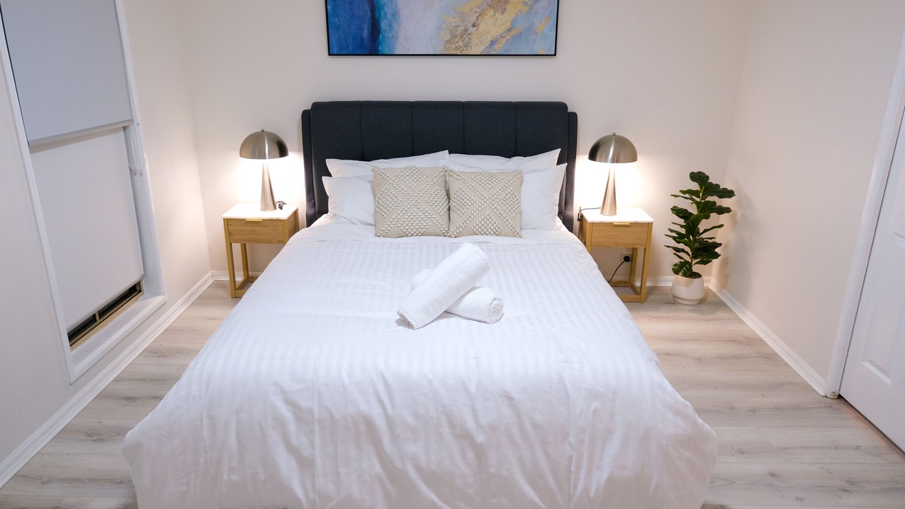 Photo of Others in Buff Point