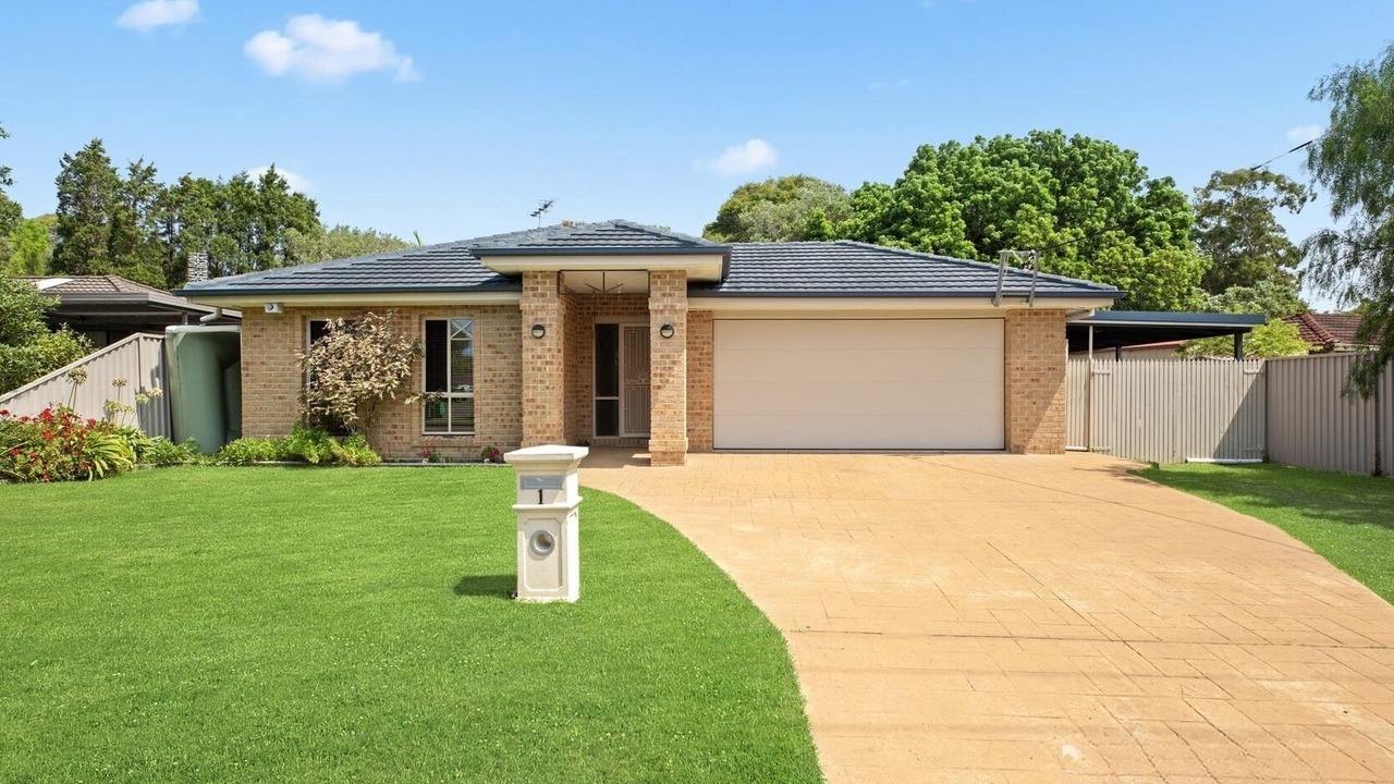 Photo of Others in Buff Point