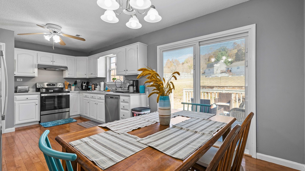 Photo of Kitchen in Collegedale