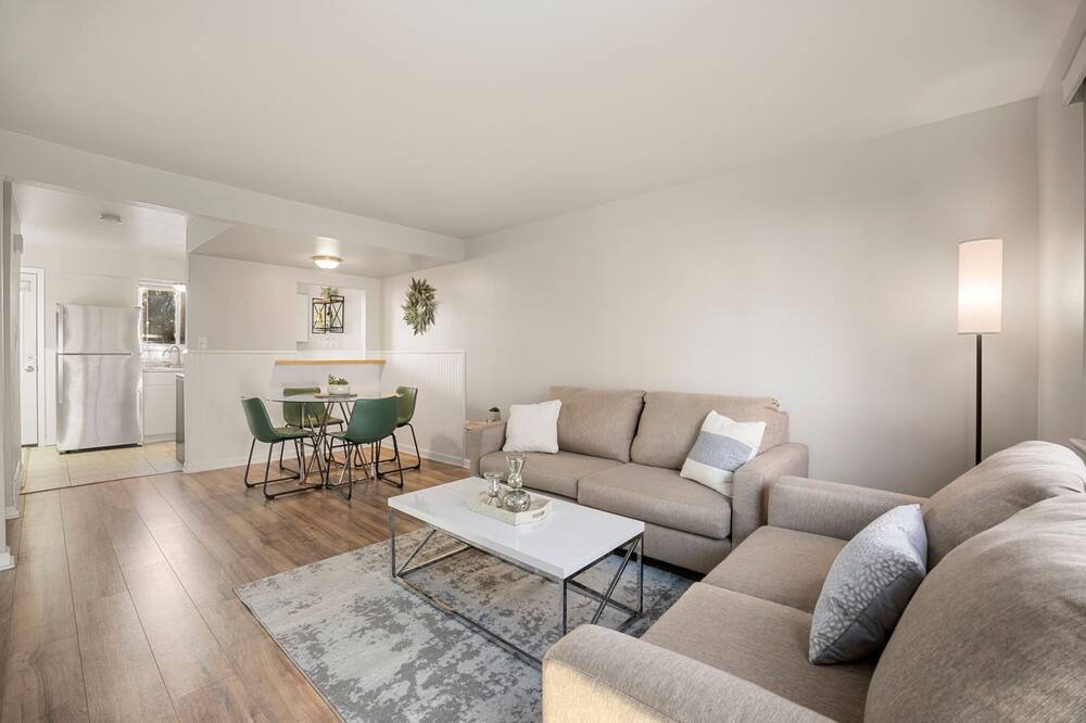 Photo of Livingroom in Windsor
