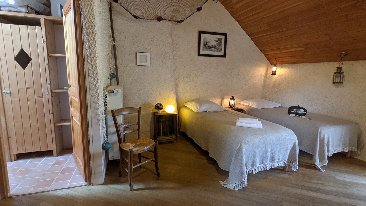 Photo of Bedroom in La Chapelle-de-Brain