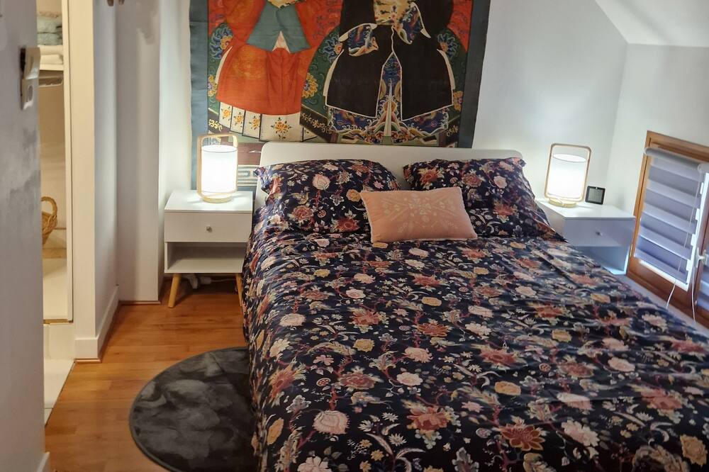 Photo of Bedroom in Thiers-sur-Theve