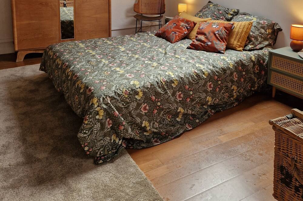Photo of Bedroom in Thiers-sur-Theve