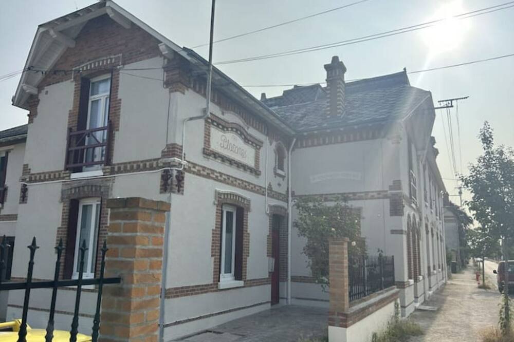 Photo of Outdoor in La Ferte-Saint-Aubin
