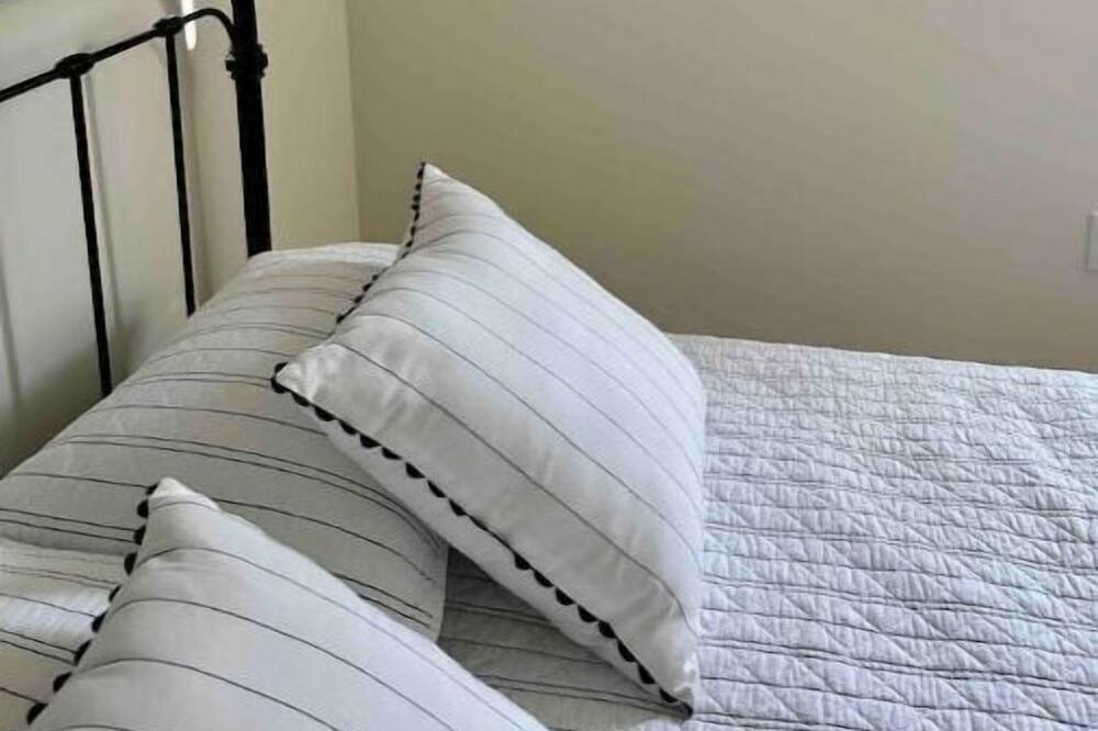 Photo of Bedroom in Cavendish