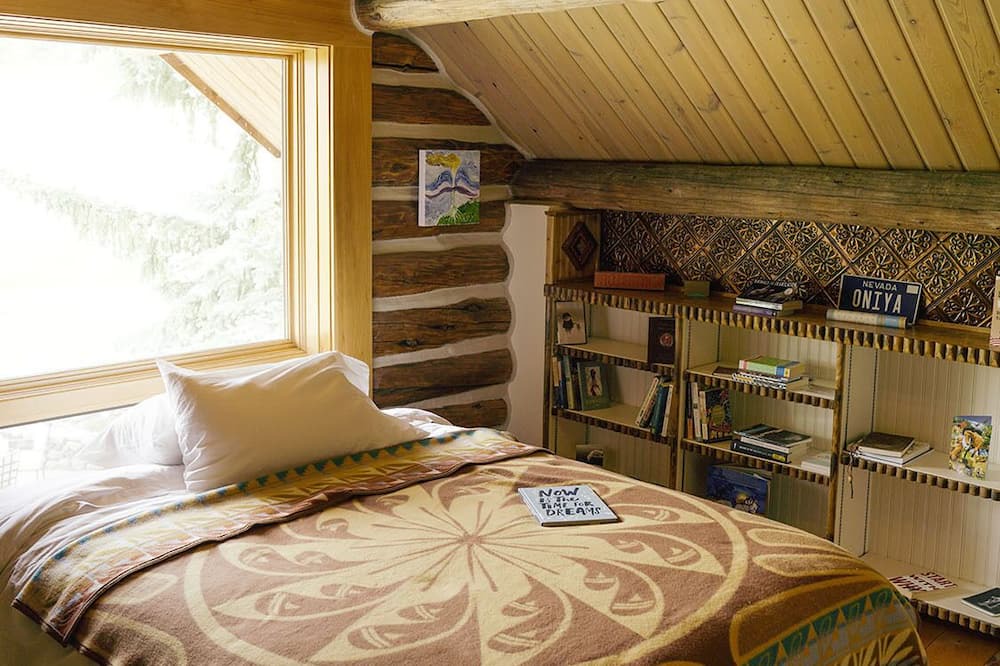 Photo of Others in Roberts