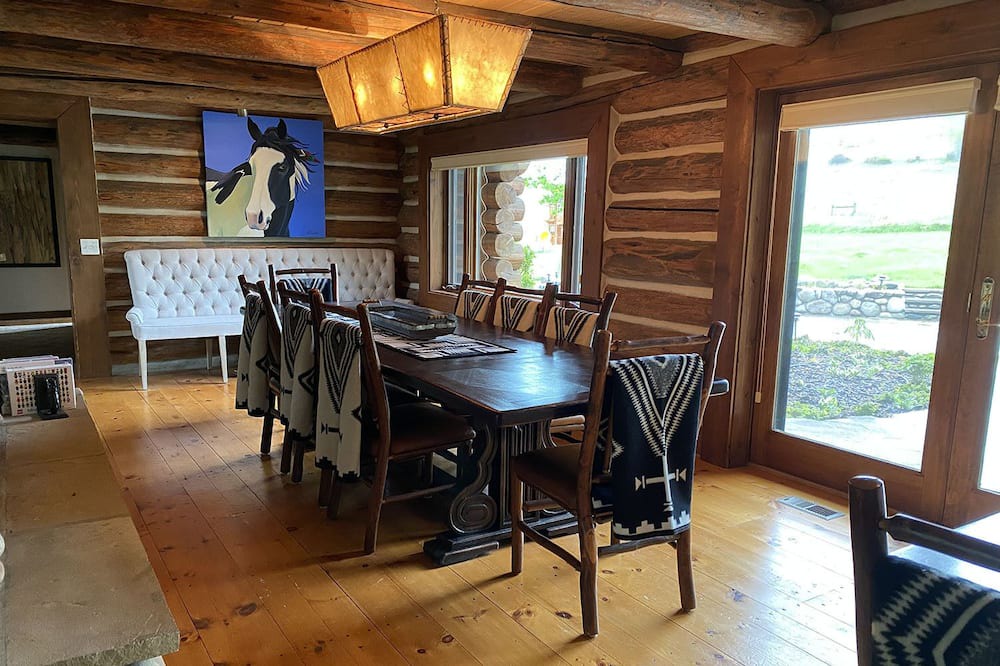 Photo of Bedroom in Roberts