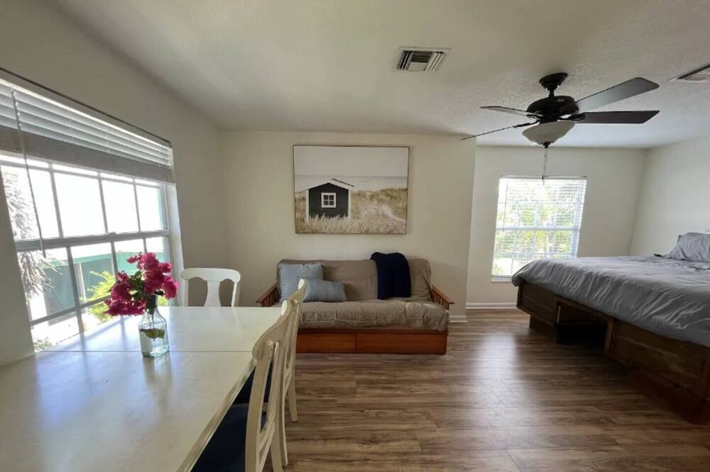 Photo of Bedroom in Palm City