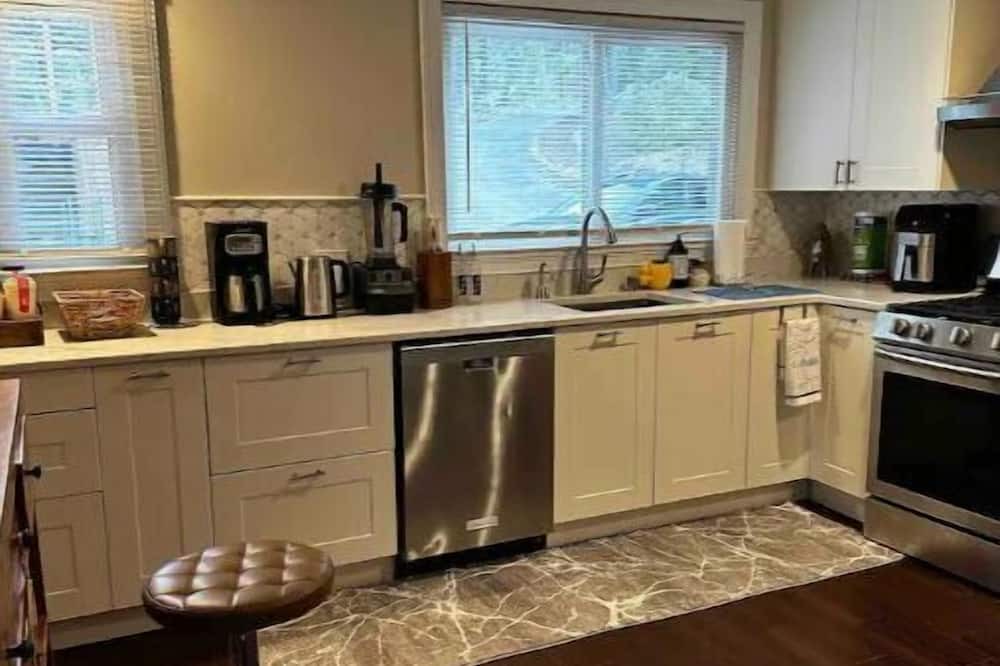 Photo of Kitchen in Sterling Forest