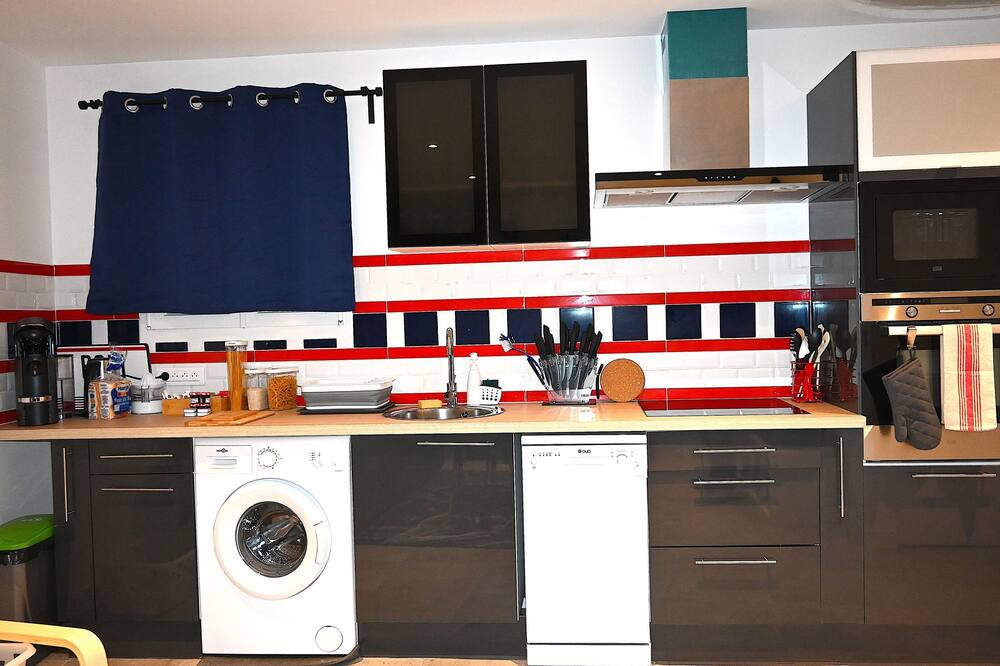 Photo of Kitchen in Villeneuve-sous-Dammartin