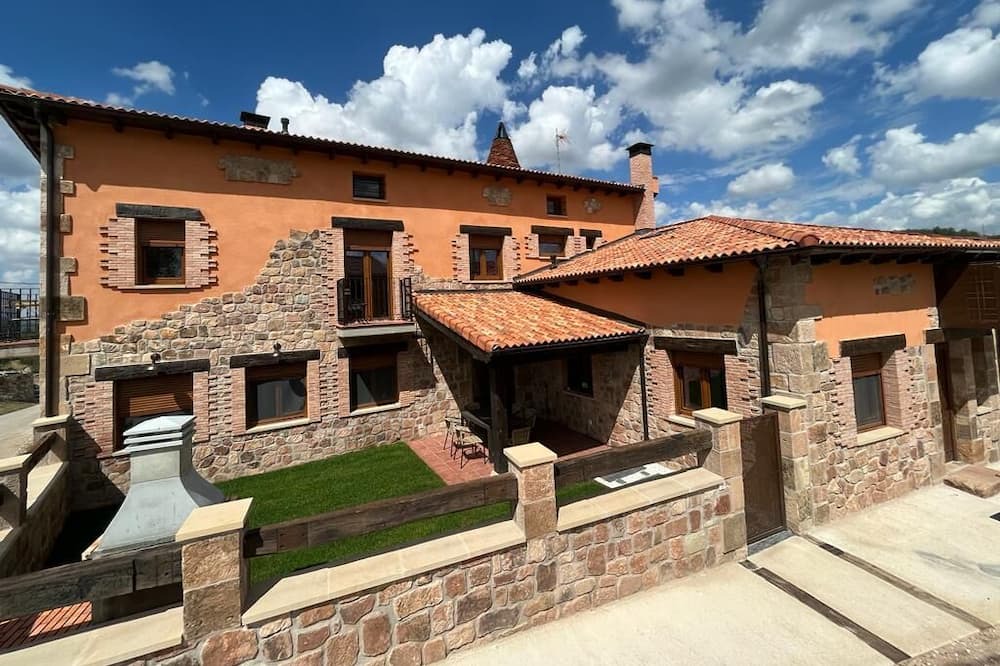 Photo of Outdoor in Cabezon de la Sierra
