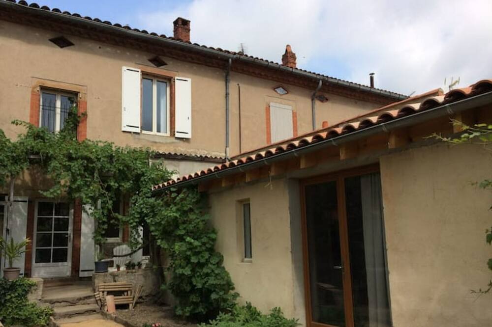 Photo of Outdoor in Aiguelèze