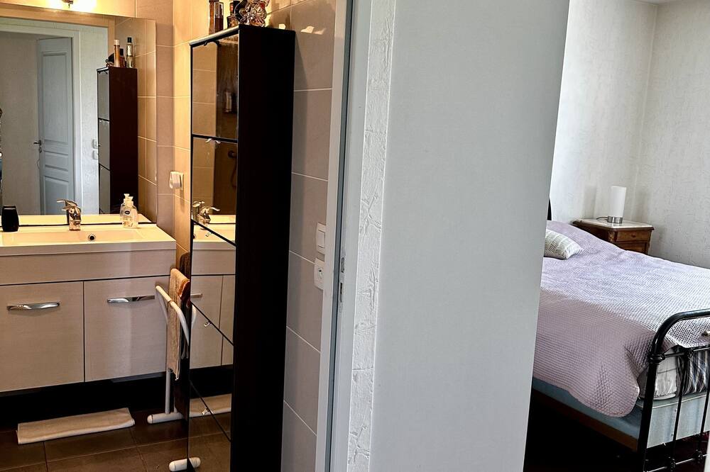 Photo of Bedroom in Neuvecelle