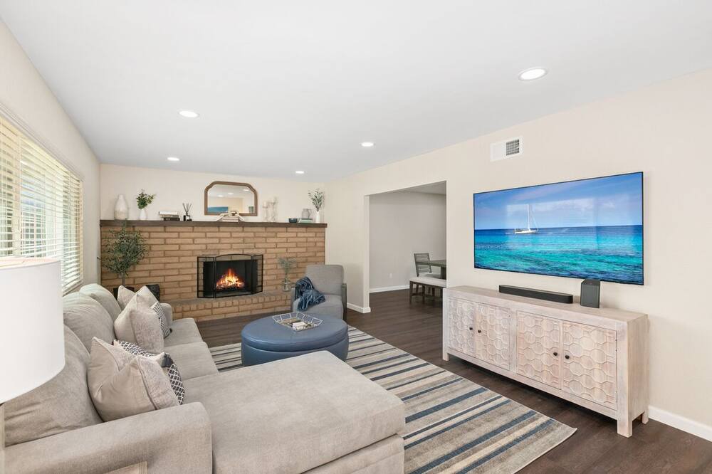 Photo of Livingroom in Imperial Beach