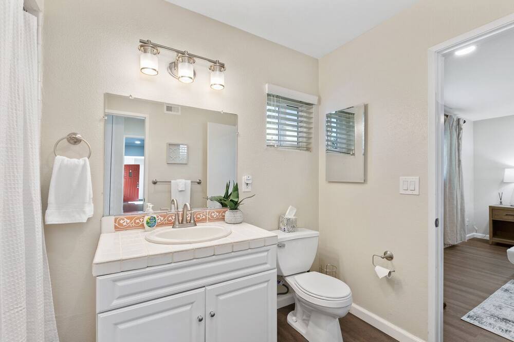Photo of Bathroom in Imperial Beach