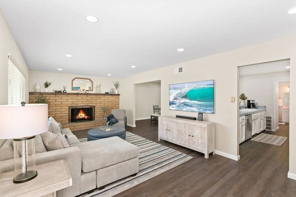 Photo of Livingroom in Imperial Beach