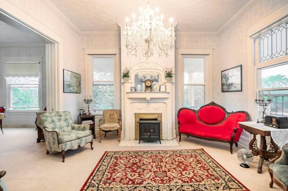 Photo of Livingroom in Roanoke