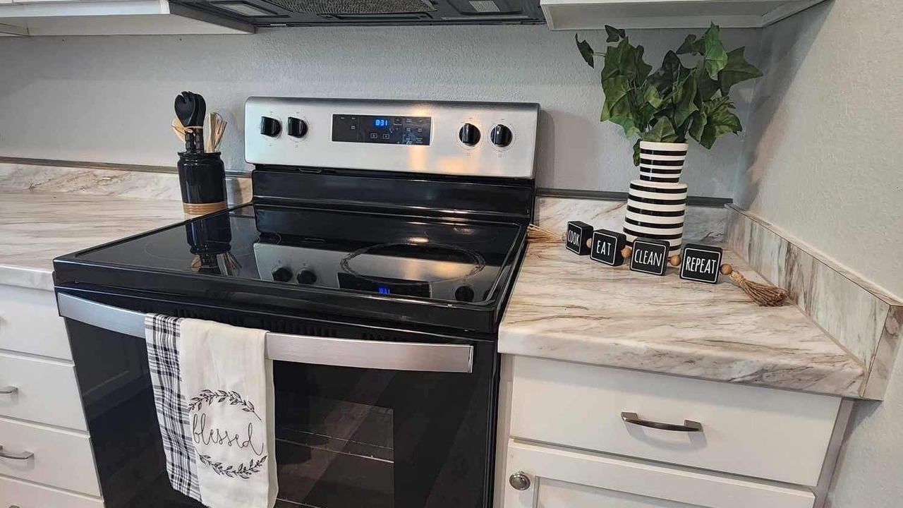 Photo of Kitchen in De Kalb