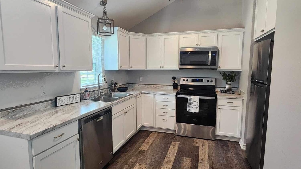Photo of Kitchen in De Kalb