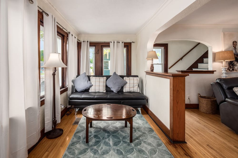 Photo of Others in Russells Point