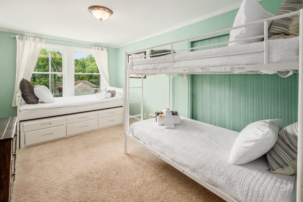 Photo of Others in Russells Point