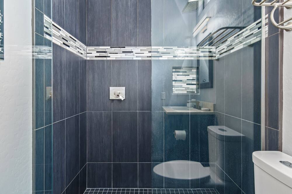 Photo of Bathroom in Legend Trail
