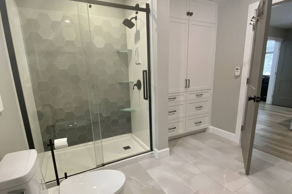 Photo of Bathroom in Yarmouth County