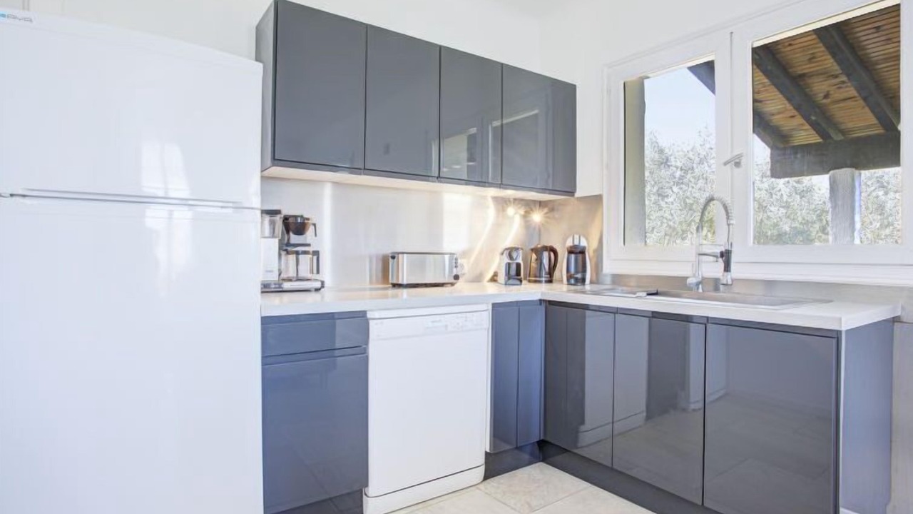 Photo of Kitchen in Montesquieu-des-Alberes