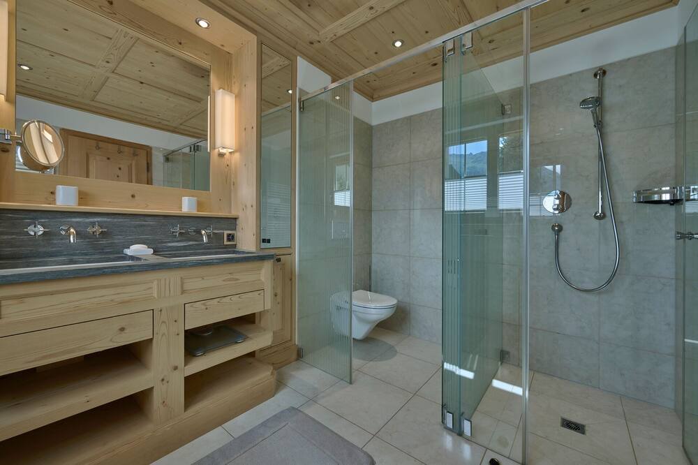 Photo of Bathroom in Klosters-Serneus