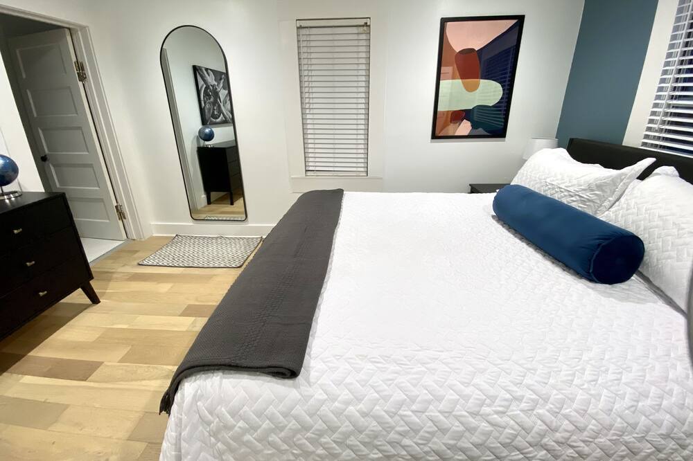 Photo of Bedroom in Hillcrest