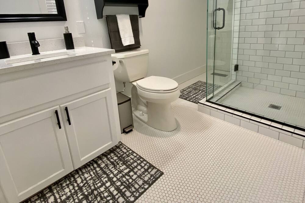 Photo of Bathroom in Hillcrest