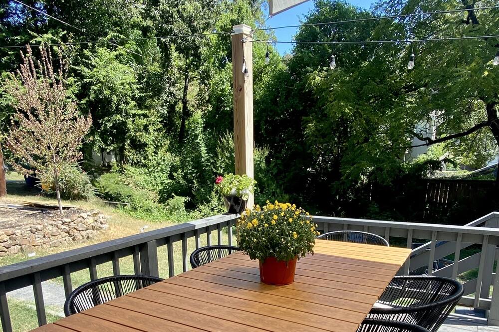 Photo of Outdoor in Hillcrest
