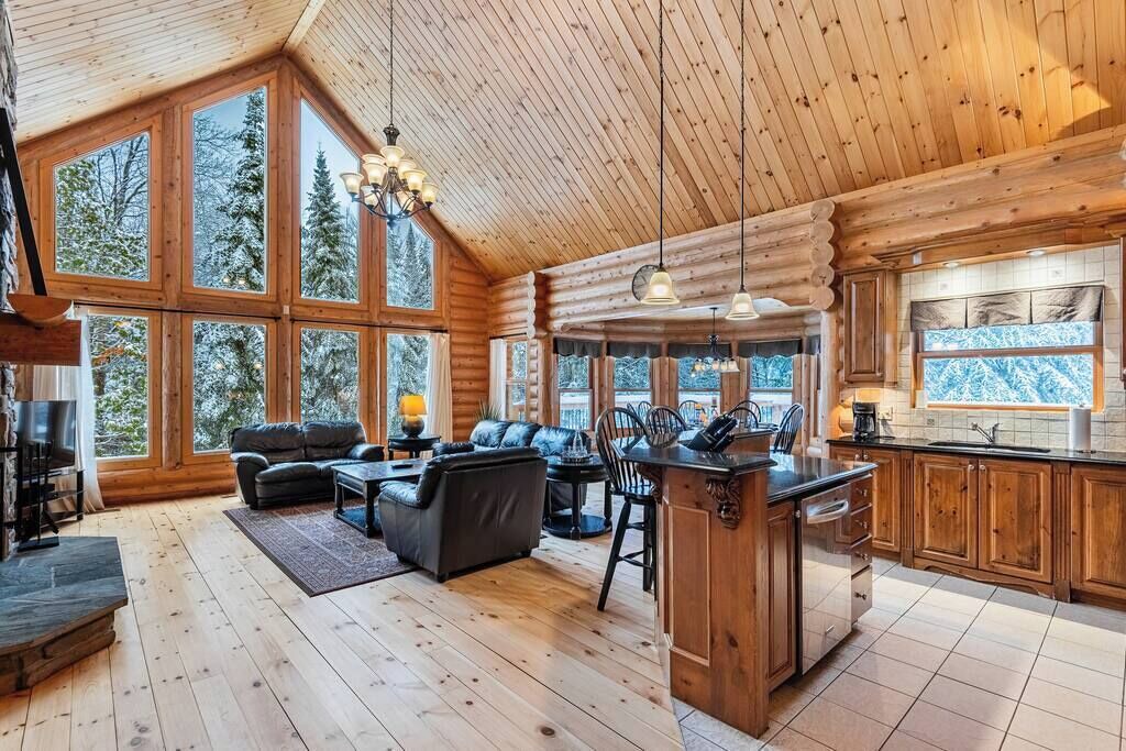 Photo of Kitchen in Fiddler Lake Resort