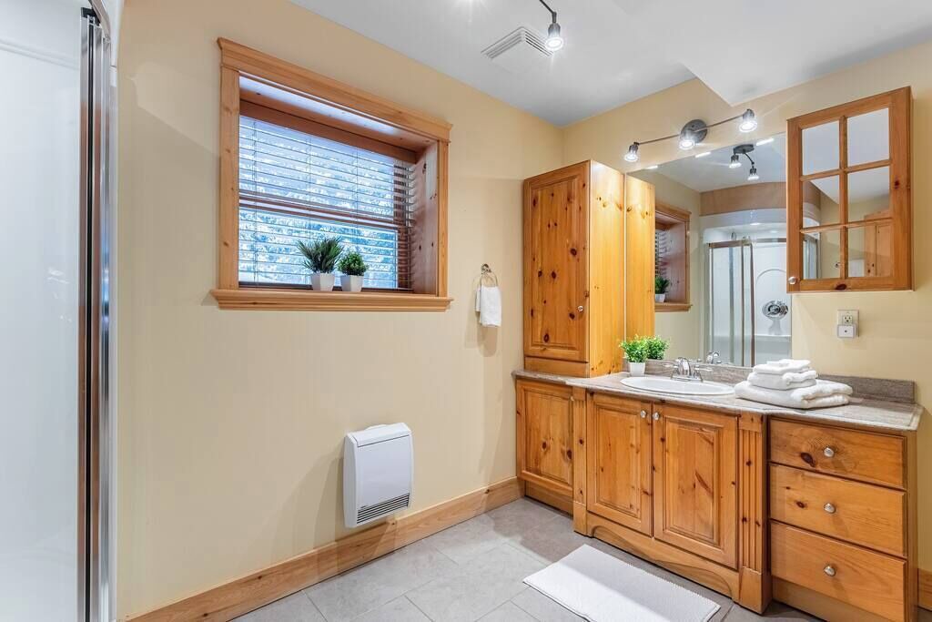 Photo of Bathroom in Fiddler Lake Resort