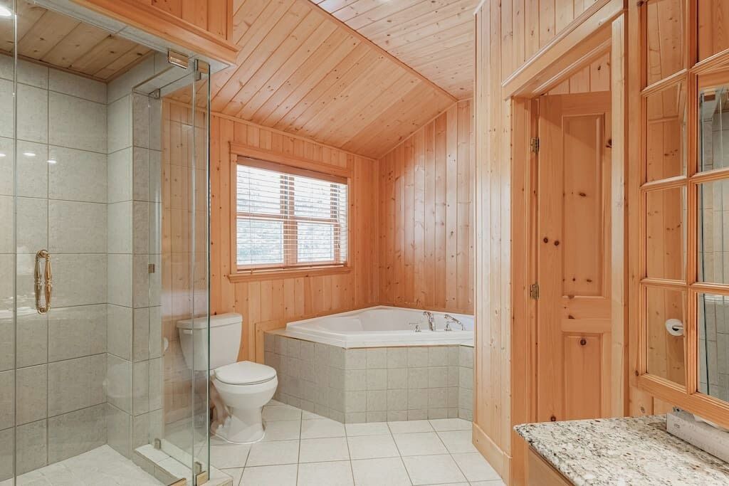 Photo of Bathroom in Fiddler Lake Resort