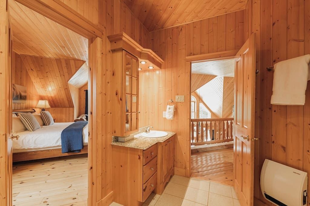 Photo of Bathroom in Fiddler Lake Resort