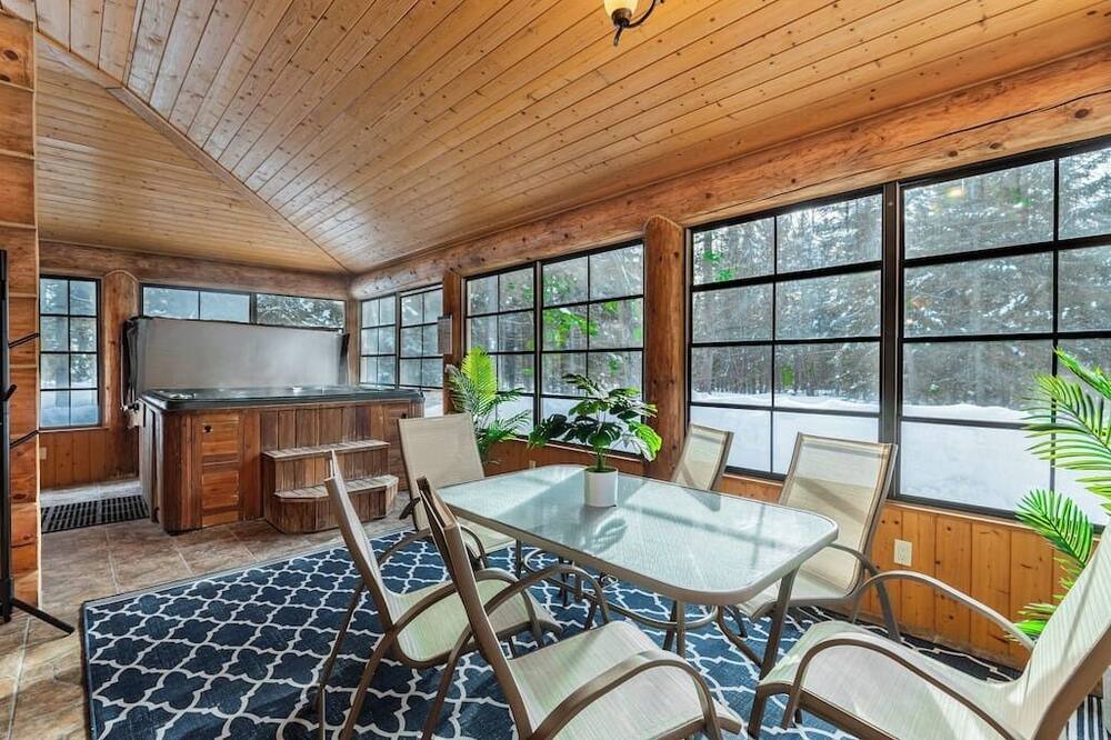 Photo of Others in Fiddler Lake Resort