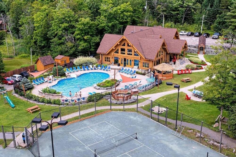 Photo of Outdoor in Fiddler Lake Resort