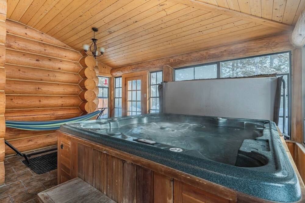 Photo of Outdoor in Fiddler Lake Resort